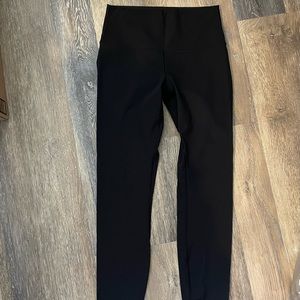 Lululemon Leggings - size 6